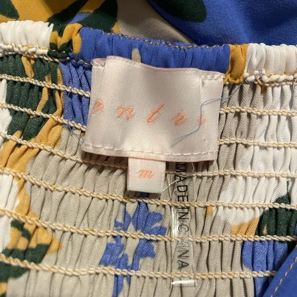 Entro size medium blue white and yellow floral maxi dress - Picture 4 of 4